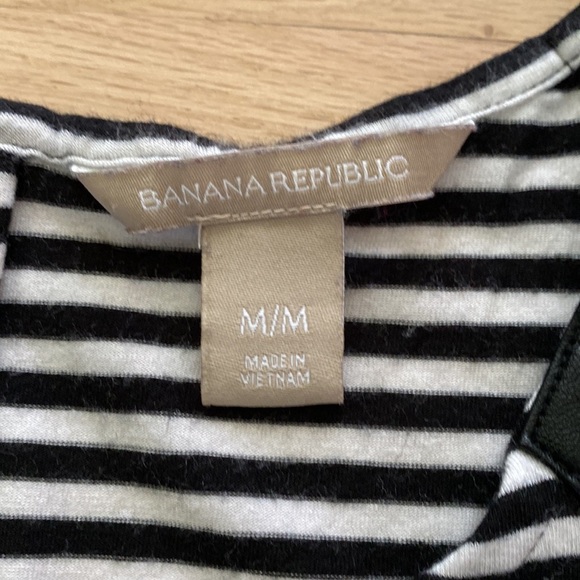 Banana Republic Striped Shirt with faux leather shoulder detail - Picture 3 of 4